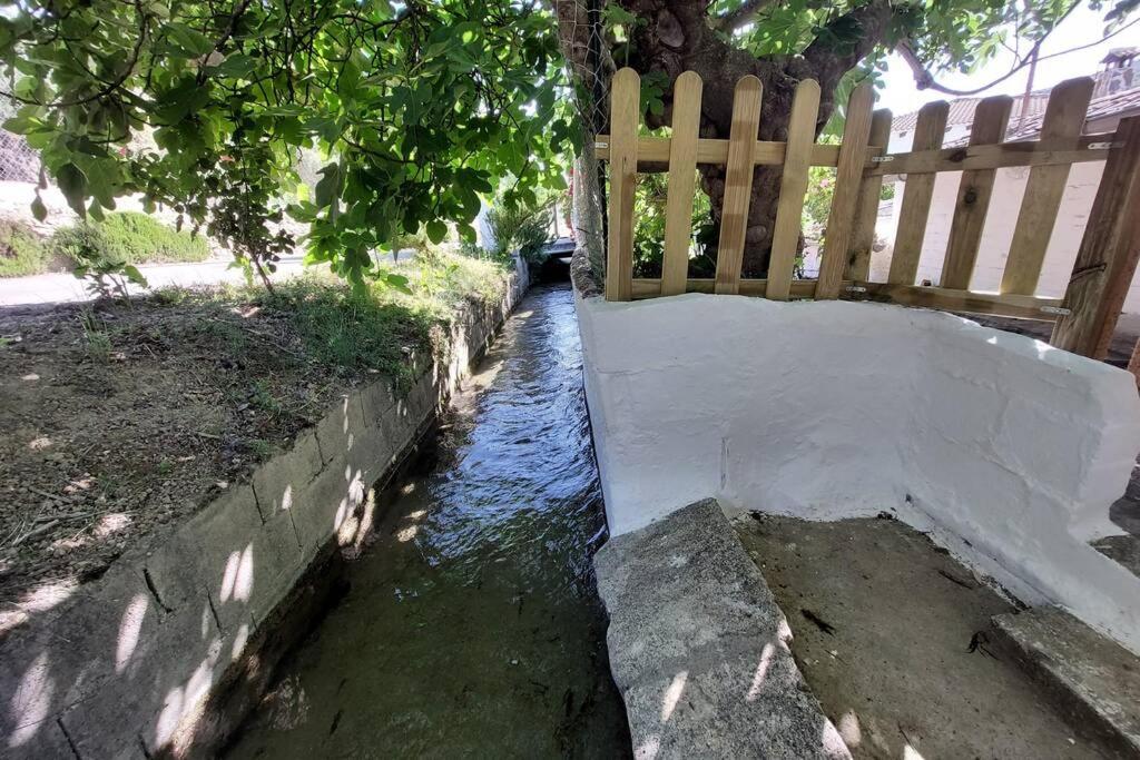 La Huerta Del Castillo Con Su Caz De Agua - Enjoy Life & Relax Castillo de Locubín Εξωτερικό φωτογραφία