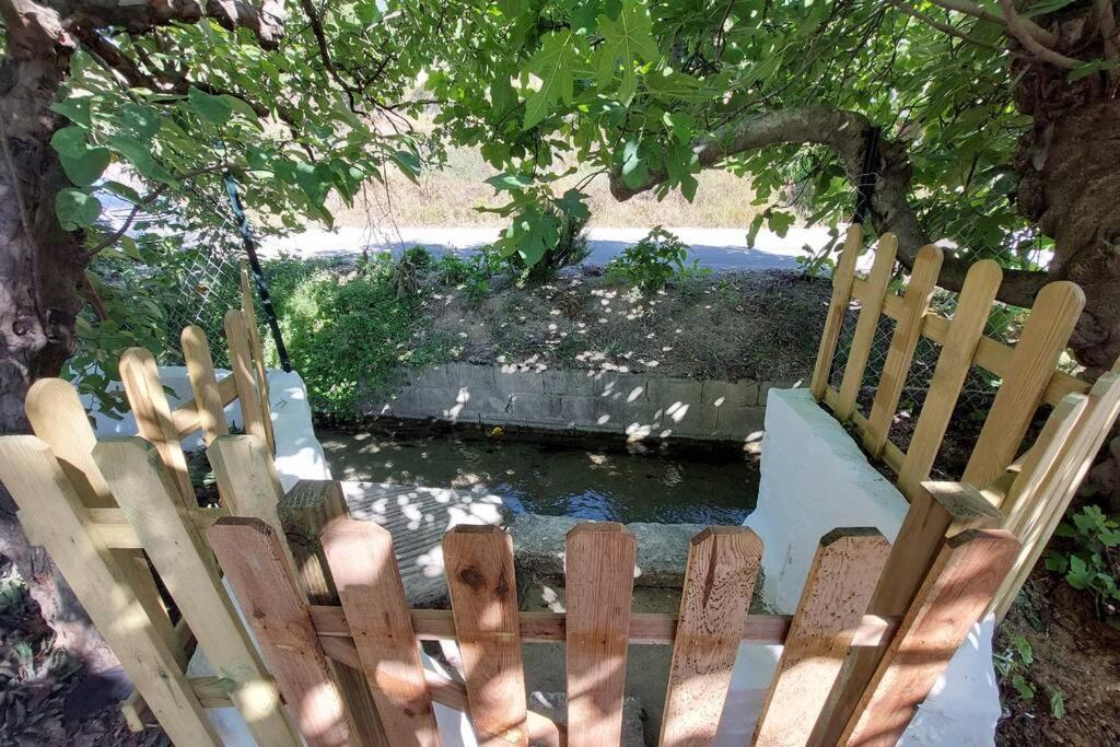 La Huerta Del Castillo Con Su Caz De Agua - Enjoy Life & Relax Castillo de Locubín Εξωτερικό φωτογραφία