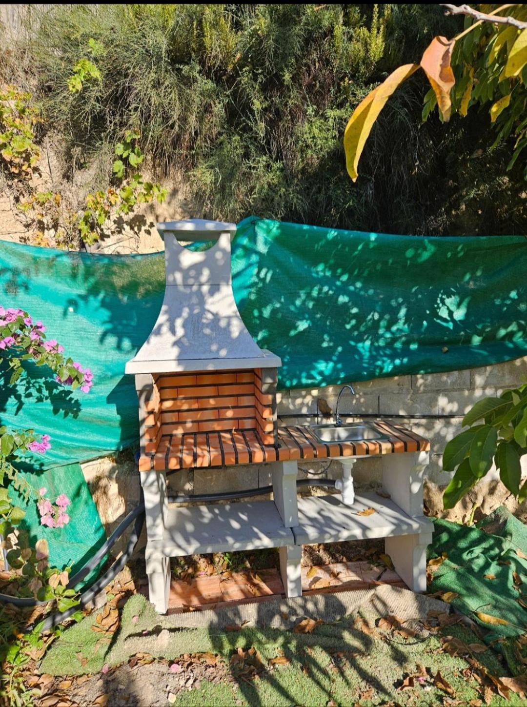 La Huerta Del Castillo Con Su Caz De Agua - Enjoy Life & Relax Castillo de Locubín Εξωτερικό φωτογραφία